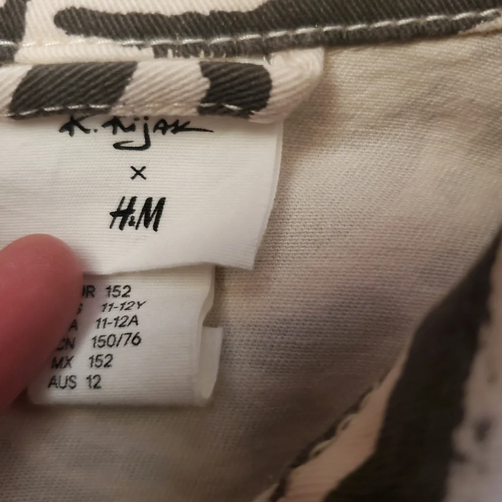 K. Kijan x H&M Girl's Size 11-12Y Zebra Jean Jacket